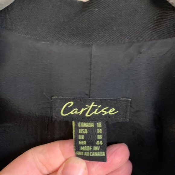 One-Of-Kind Vintage Blazer - Picture 4 of 16